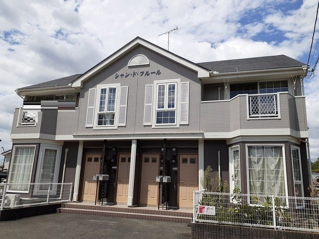 シャン・ド・フルール