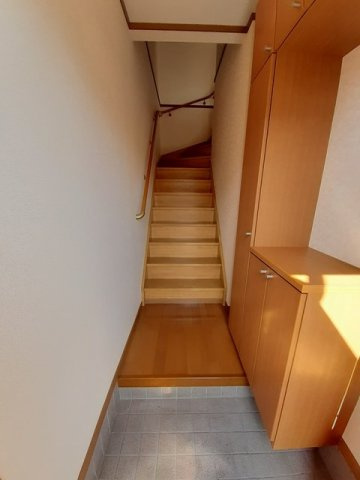 サン・ウィステリアの玄関