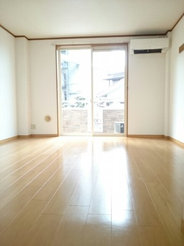 ノイエツァイトⅠの内装