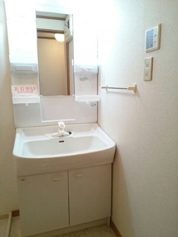 ノイエツァイトⅠの洗面所