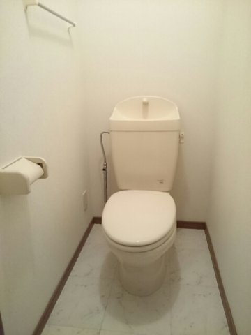 ノイエツァイトⅠのトイレ