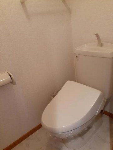 サンセールＳＡＫＡＧＵＣＨＩのトイレ