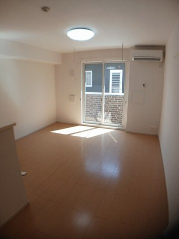 ランコント・リヤンＡの居間・リビング