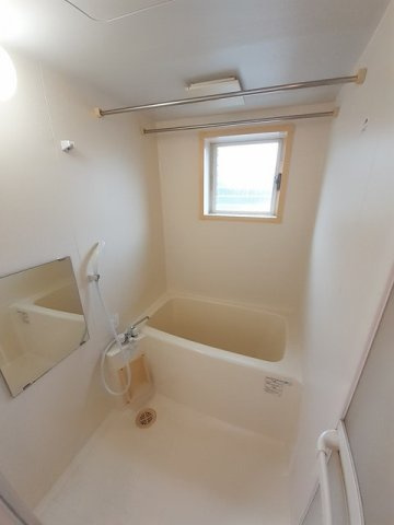 クリスタルメゾンとくなが　Ａの浴室