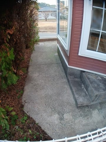 セピアコ－トの庭