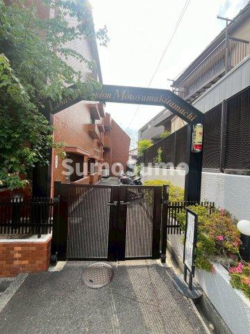 ライオンズマンション本山北町のエントランス|落ち着いたエントランスです