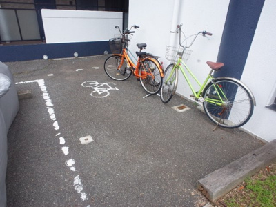 【その他共用部分】 | シーサイドパストラル林崎Ⅱ | 駐輪場