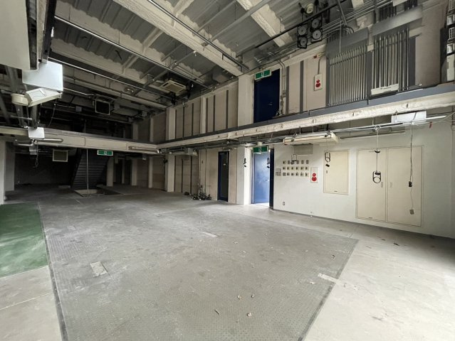 ミツハシビルの内装