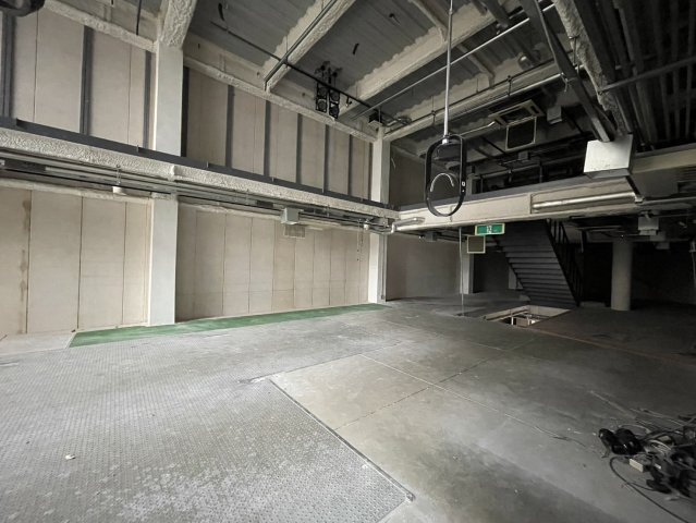 ミツハシビルの内装