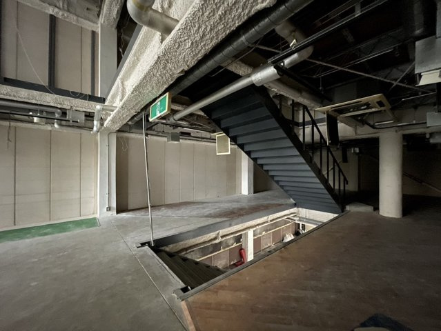 ミツハシビルの内装