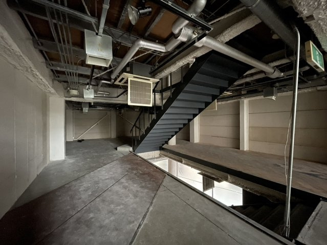 ミツハシビルの内装