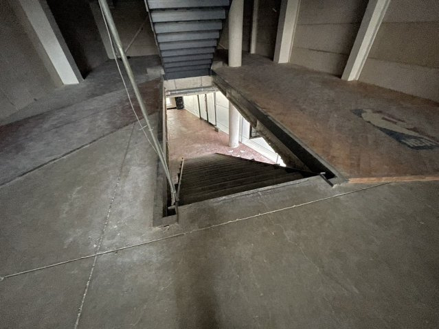 ミツハシビルの内装