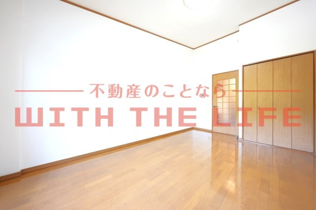 サニーヒルズササキ【キャッシュバック対象】の洋室|ゆったりした洋室です