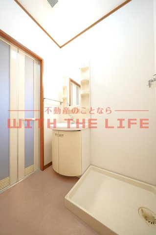 サニーヒルズササキ【キャッシュバック対象】の洗面所|使いやすい洗面所です