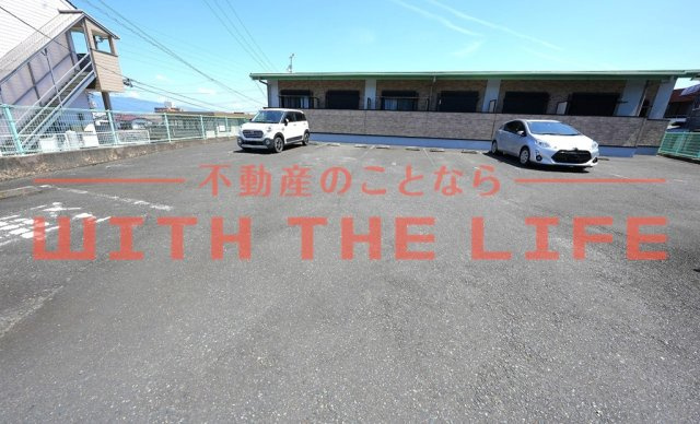 サニーヒルズササキ【キャッシュバック対象】の駐車場|駐車場があります