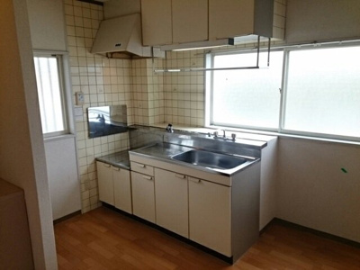 【キッチン】 | ハイツブリバレージ | キッチンでお料理をお楽しみください