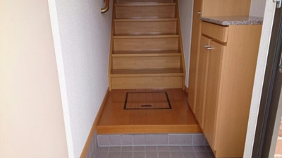 【玄関】 | ドゥライラ－ト | シンプルで使いやすい玄関です