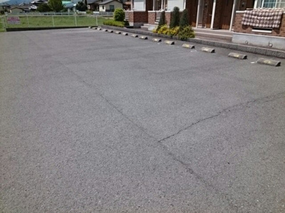 【駐車場】 | ドゥライラ－ト | カースペースがあります