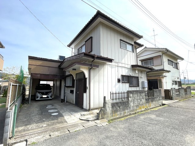 上永吉1576貸家の外観