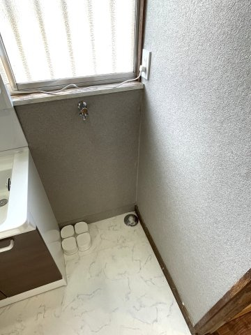 上永吉1576貸家の洗面所|室内洗濯機置き場