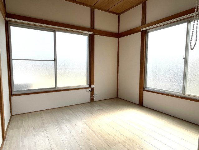 上永吉1576貸家の洋室