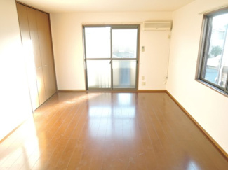 【居間・リビング】 | スクウェア･ヒル　Ｃ