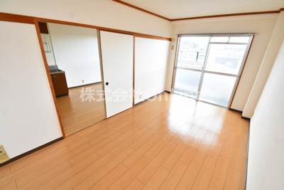 【洋室】 | Belong東花園