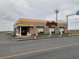 ジョイフルまで1300m