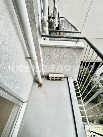 メゾン江坂の設備|洗濯機置けます