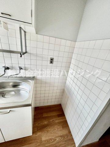 メゾン江坂のその他|冷蔵庫スペース