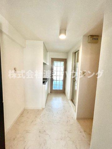 KM江坂の居間・リビング