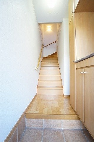 ソレイユルヴァン風呂ヶ沢館の玄関