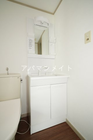 【洗面所】 | フジハウス | 使いやすい洗面所です