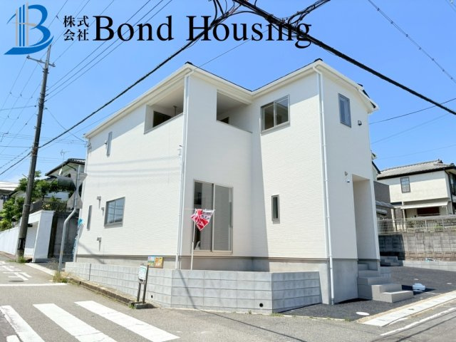 角地につき開放感あり　富士見が丘4丁目　新築2号棟の外観