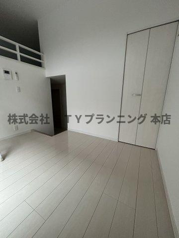 仲介手数料０円！Ivy菊井の居間・リビング
