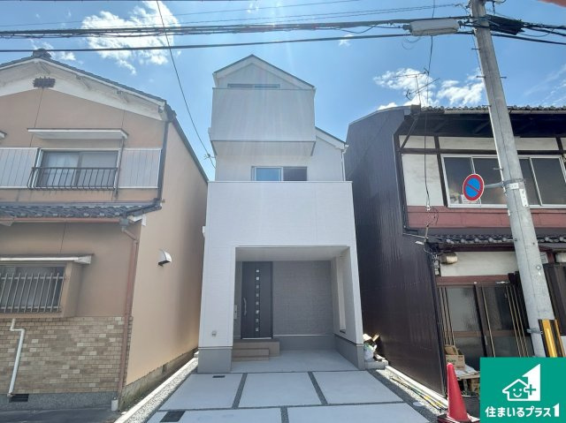 京都市山科区御陵荒巻町　第1期　新築一戸建ての外観|お客様に長く安心して住んでいだだける事にこだわった家づくり！住んでからのアフターサービスにもしっかりと取り組んでいます！