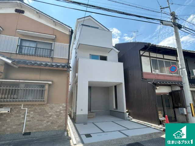 京都市山科区御陵荒巻町　第1期　新築一戸建ての外観|安心の10年保証！外観を美しく保ち、雨水で汚れを落とします！気になることがありましたら、お気軽にお問い合わせください！