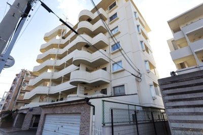 【外観】 | サンライズ垂水　仲介手数料割引！ | 建物外観を気になさる方へ、見た目の良い物件です