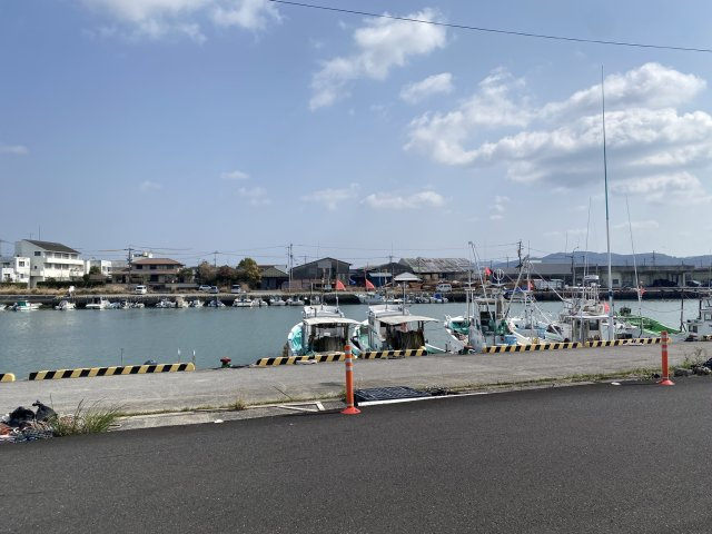 今町橋そば一戸建ての周辺|目の前には漁港（福島港）があります