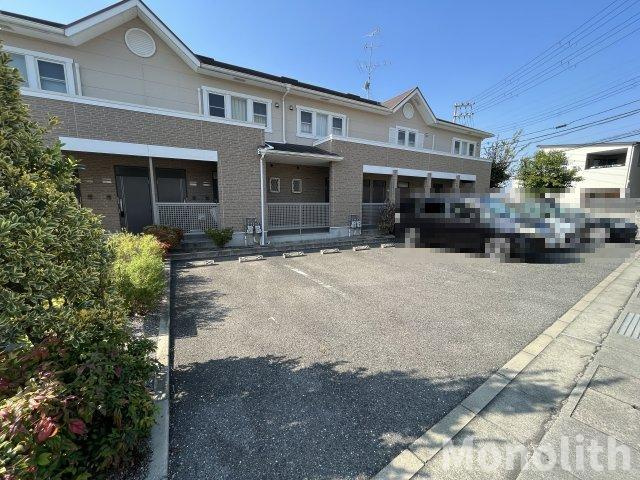 ティンカーベルRSの駐車場