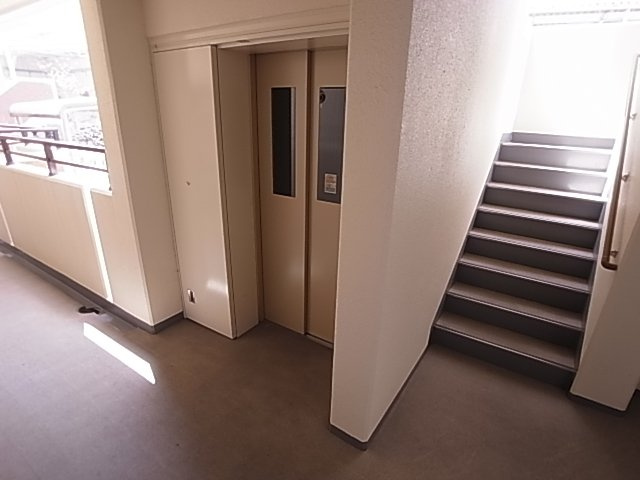 神戸市須磨区妙法寺字大津江の賃貸マンション