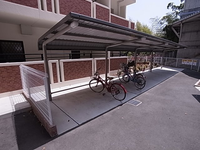 神戸市須磨区妙法寺字大津江の賃貸マンション