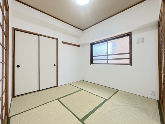 下大利パークマンションの和室