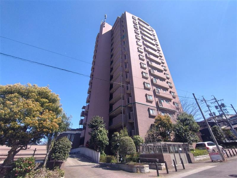 グランドメゾン茶屋ヶ坂の外観