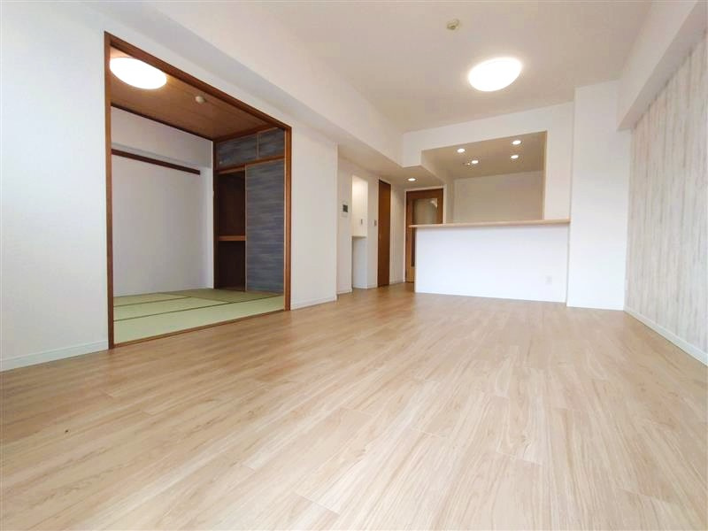 グランドメゾン茶屋ヶ坂の居間・リビング