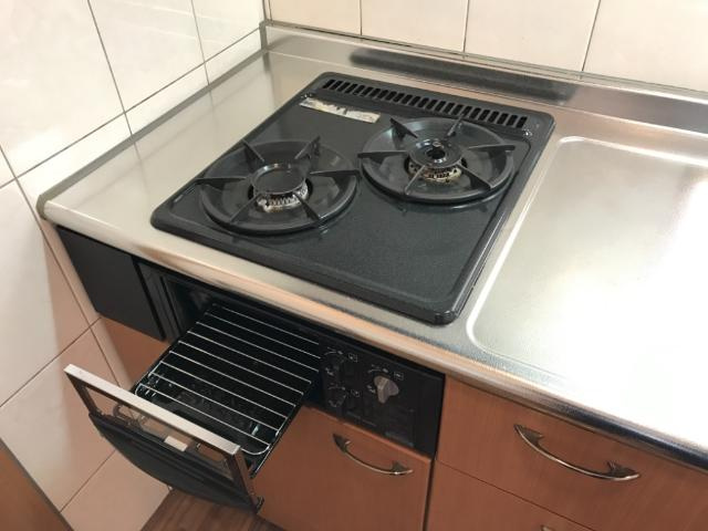 ヒーリングパレスのキッチン|ガスコンロ