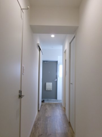 第1神栄ビルの玄関