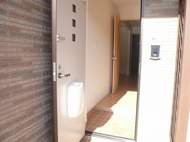 グラース　ブリーズ　Ⅲの玄関