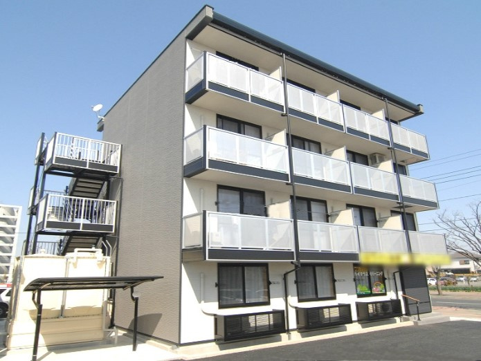 レオパレス新白岡の外観