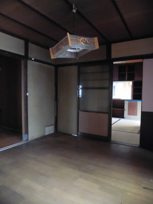 【内装】 | 東津田倉庫